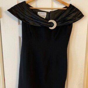 Saks Fifth Ave Vintage? Women’s  Warren Petites Black Crepe Satin Dress sz 6